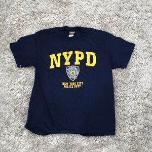 NAVY BLUE NYPD T-Shirt Size Large.